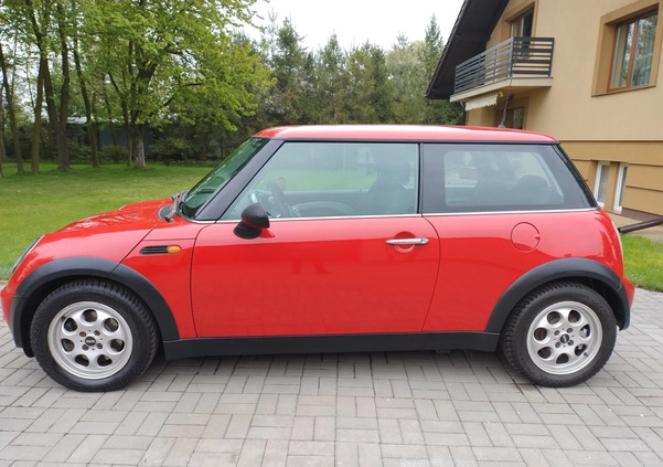 MINI ONE cena 9900 przebieg: 220000, rok produkcji 2002 z Dzierzgoń małe 704